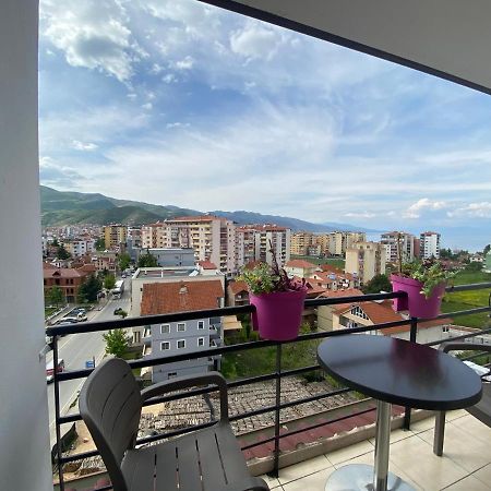 Guest'S Apartament Pogradec Buitenkant foto