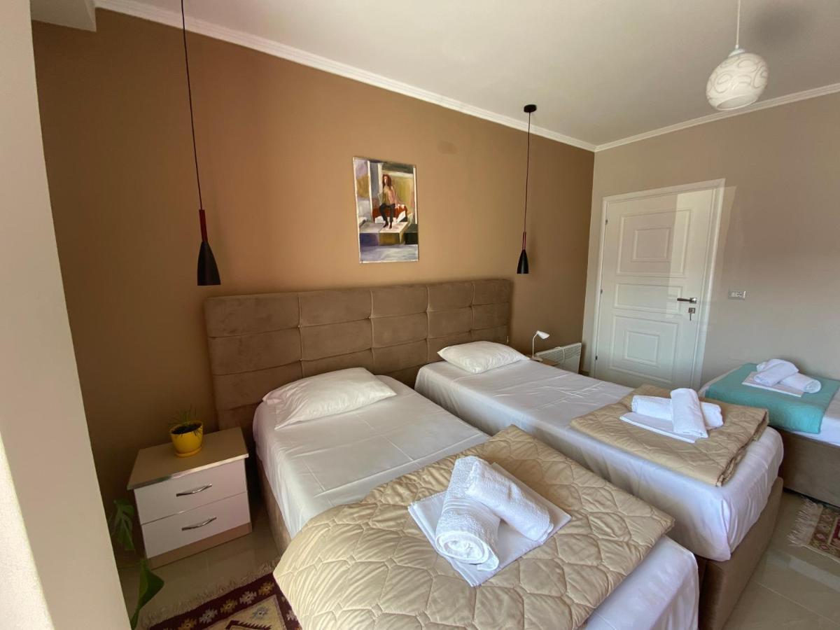 Guest'S Apartament Pogradec Buitenkant foto