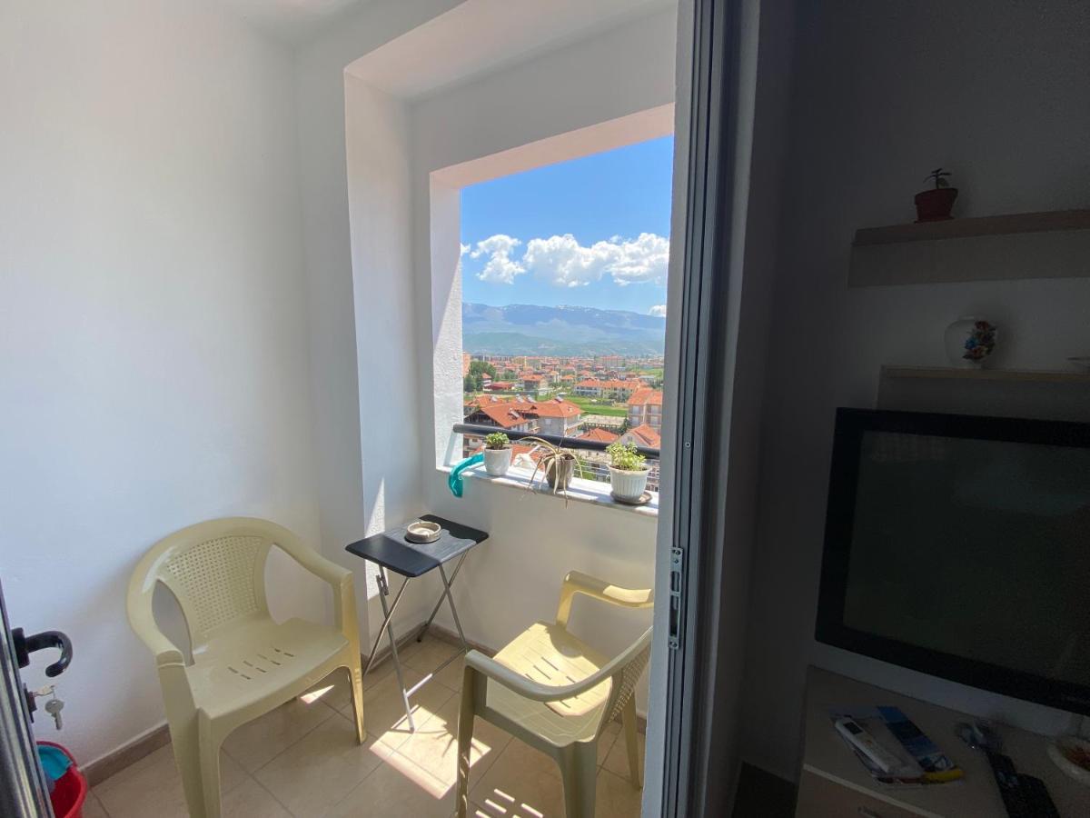 Guest'S Apartament Pogradec Buitenkant foto