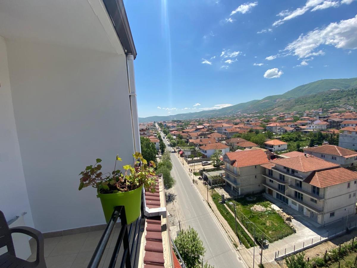 Guest'S Apartament Pogradec Buitenkant foto