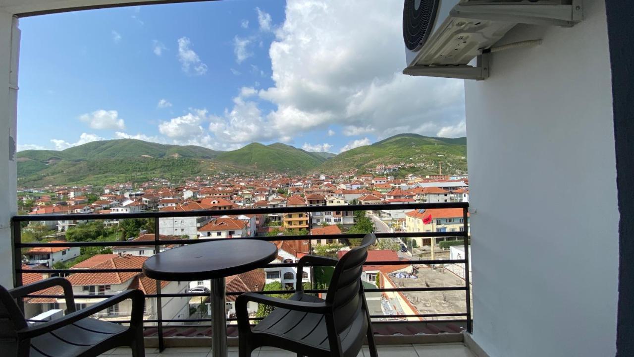 Guest'S Apartament Pogradec Buitenkant foto