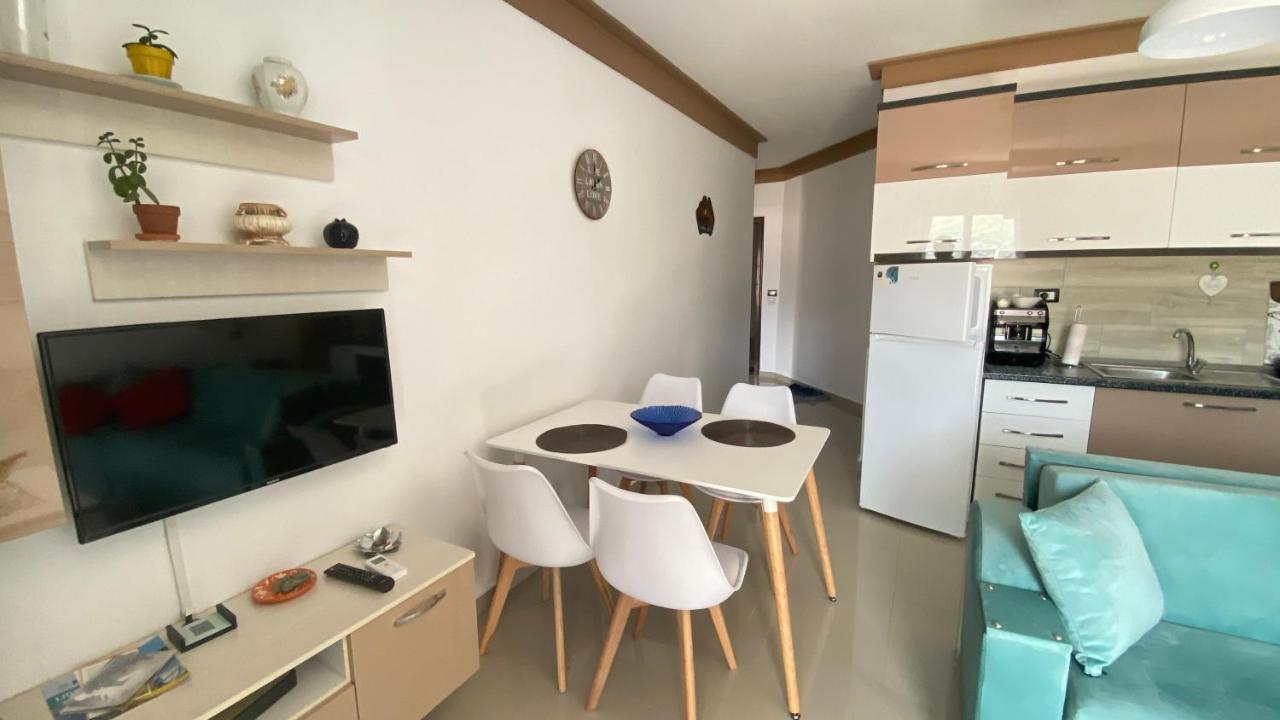 Guest'S Apartament Pogradec Buitenkant foto