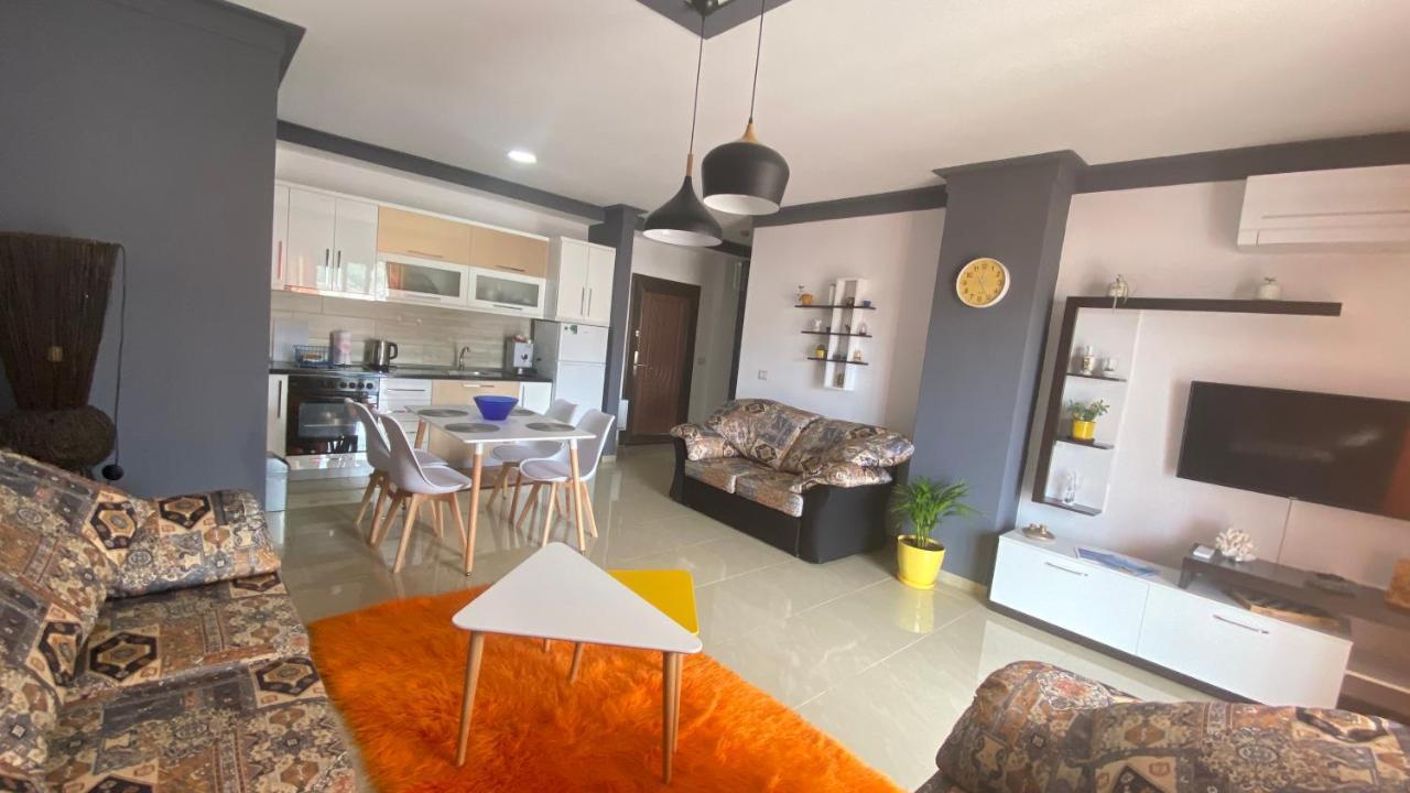 Guest'S Apartament Pogradec Buitenkant foto