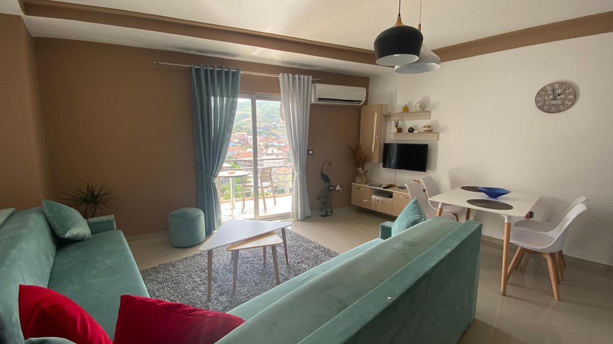 Guest'S Apartament Pogradec Buitenkant foto